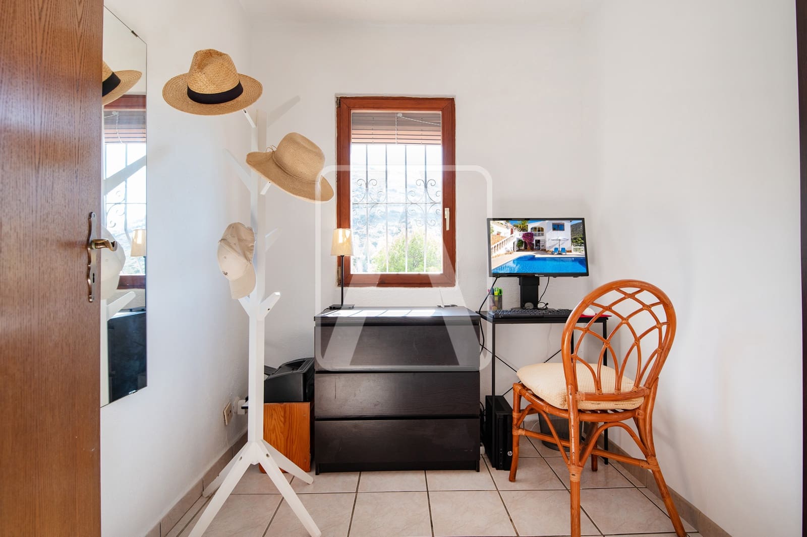 4 quarto Moradia para venda em Benitachell / Benitatxell com piscina garagem - 525 000 € (Ref: 9329896)