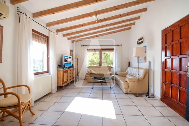 4 quarto Moradia para venda em Benitachell / Benitatxell com piscina garagem - 525 000 € (Ref: 9329896)