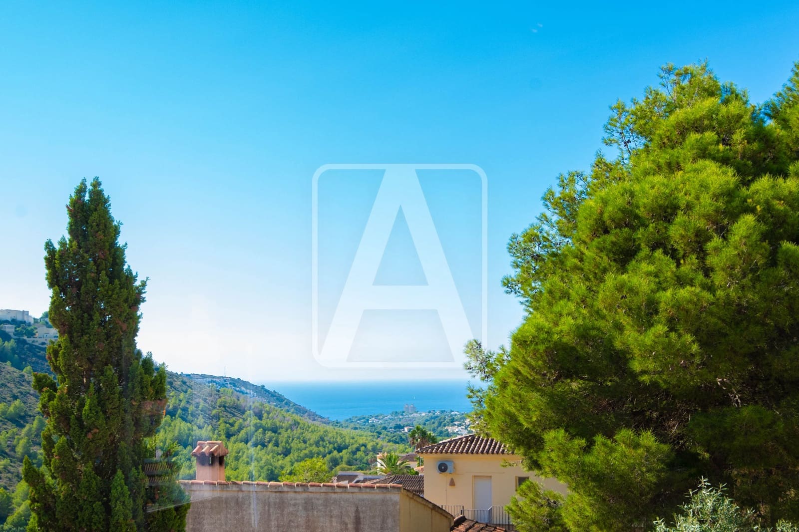 4 quarto Moradia para venda em Benitachell / Benitatxell com piscina garagem - 525 000 € (Ref: 9329896)