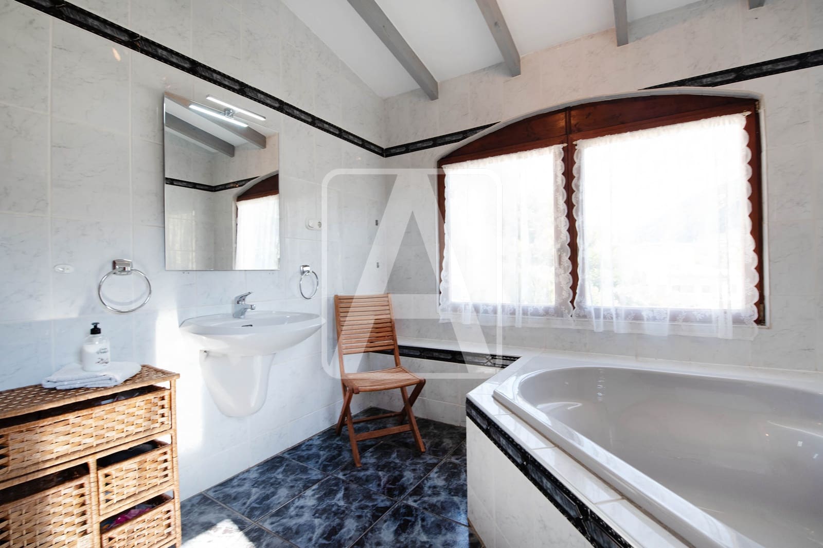 4 quarto Moradia para venda em Benitachell / Benitatxell com piscina garagem - 525 000 € (Ref: 9329896)