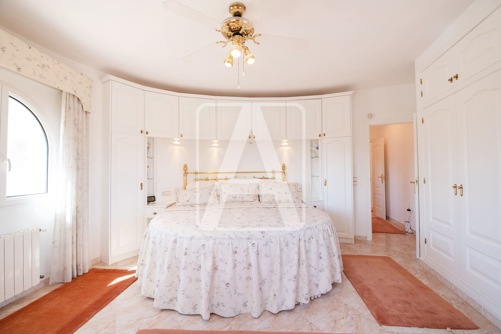 4 soverom Villa til salgs i Benissa med svømmebasseng garasje - € 1 100 000 (Ref: 9329897)