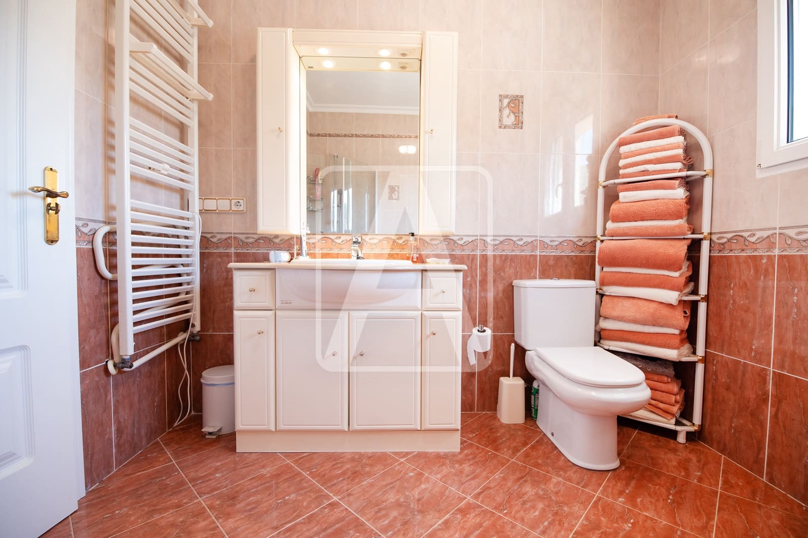 4 soverom Villa til salgs i Benissa med svømmebasseng garasje - € 1 100 000 (Ref: 9329897)