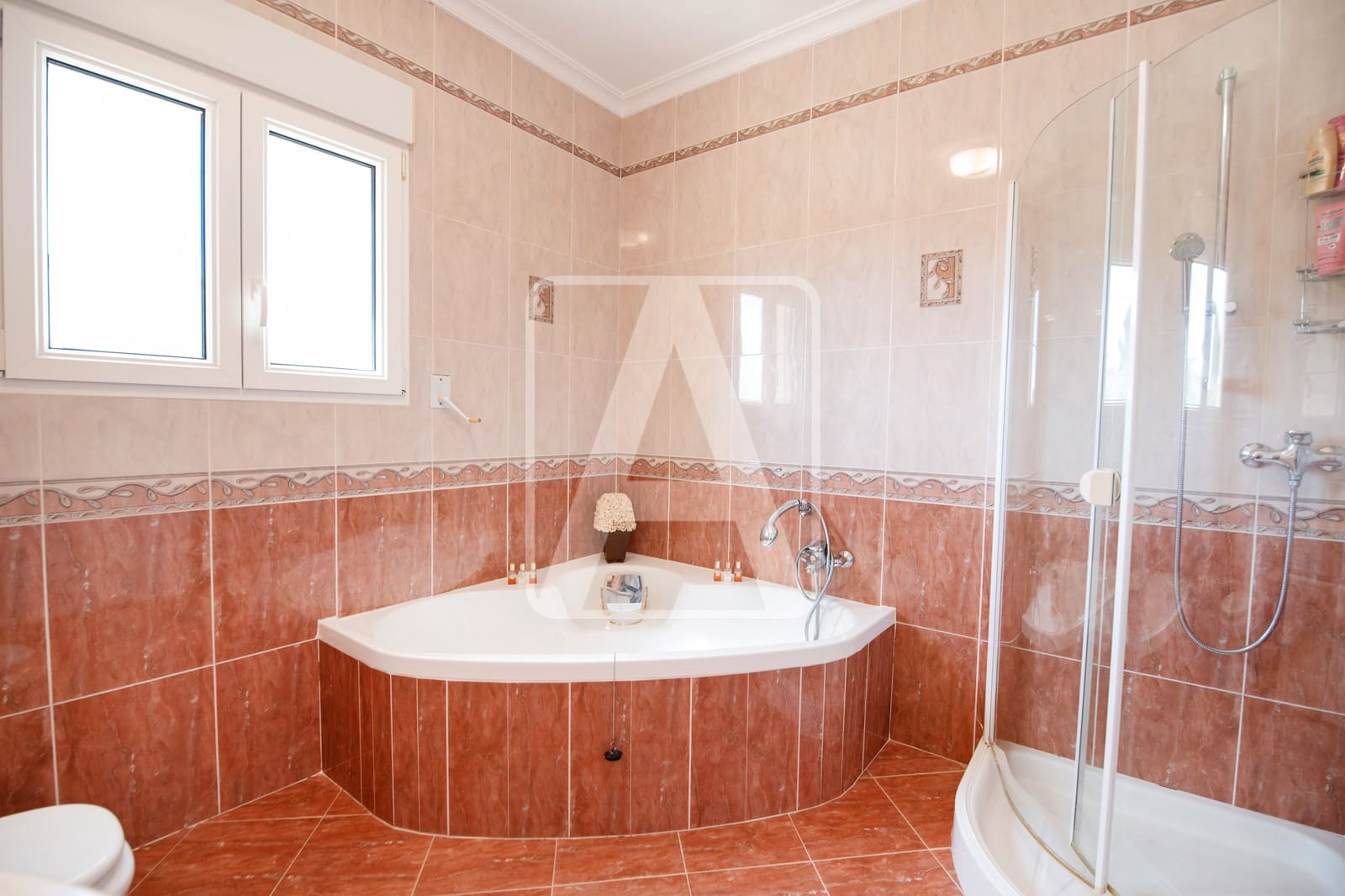 4 soverom Villa til salgs i Benissa med svømmebasseng garasje - € 1 100 000 (Ref: 9329897)