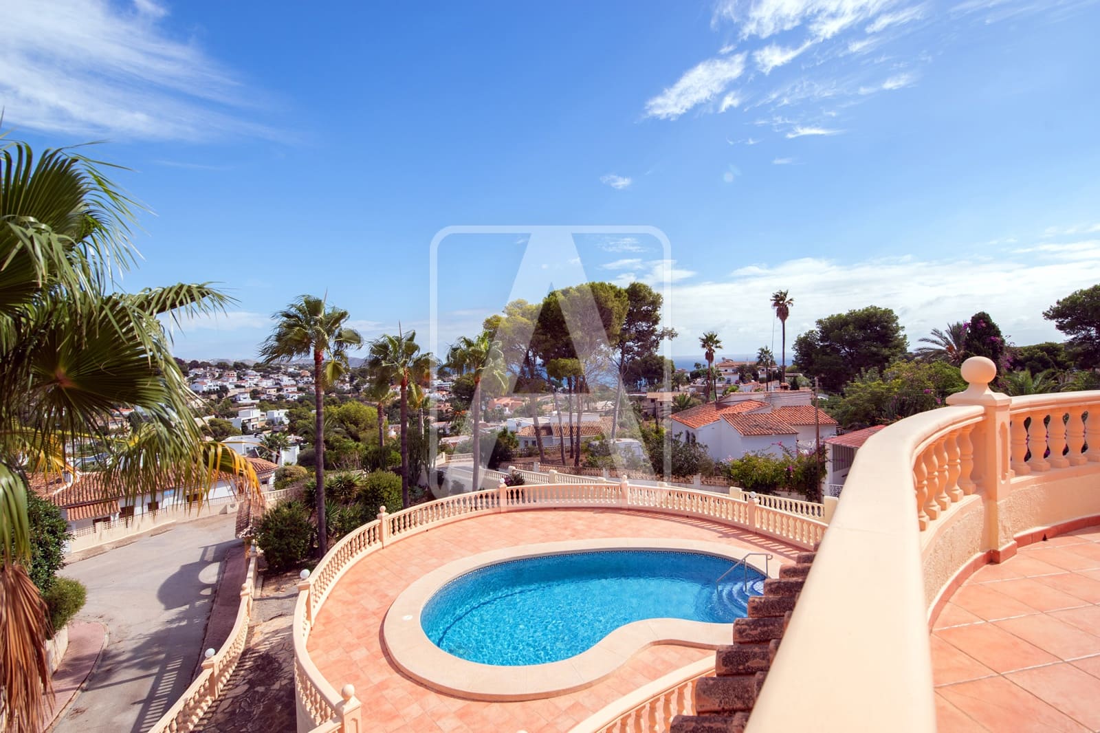 4 soverom Villa til salgs i Benissa med svømmebasseng garasje - € 1 100 000 (Ref: 9329897)