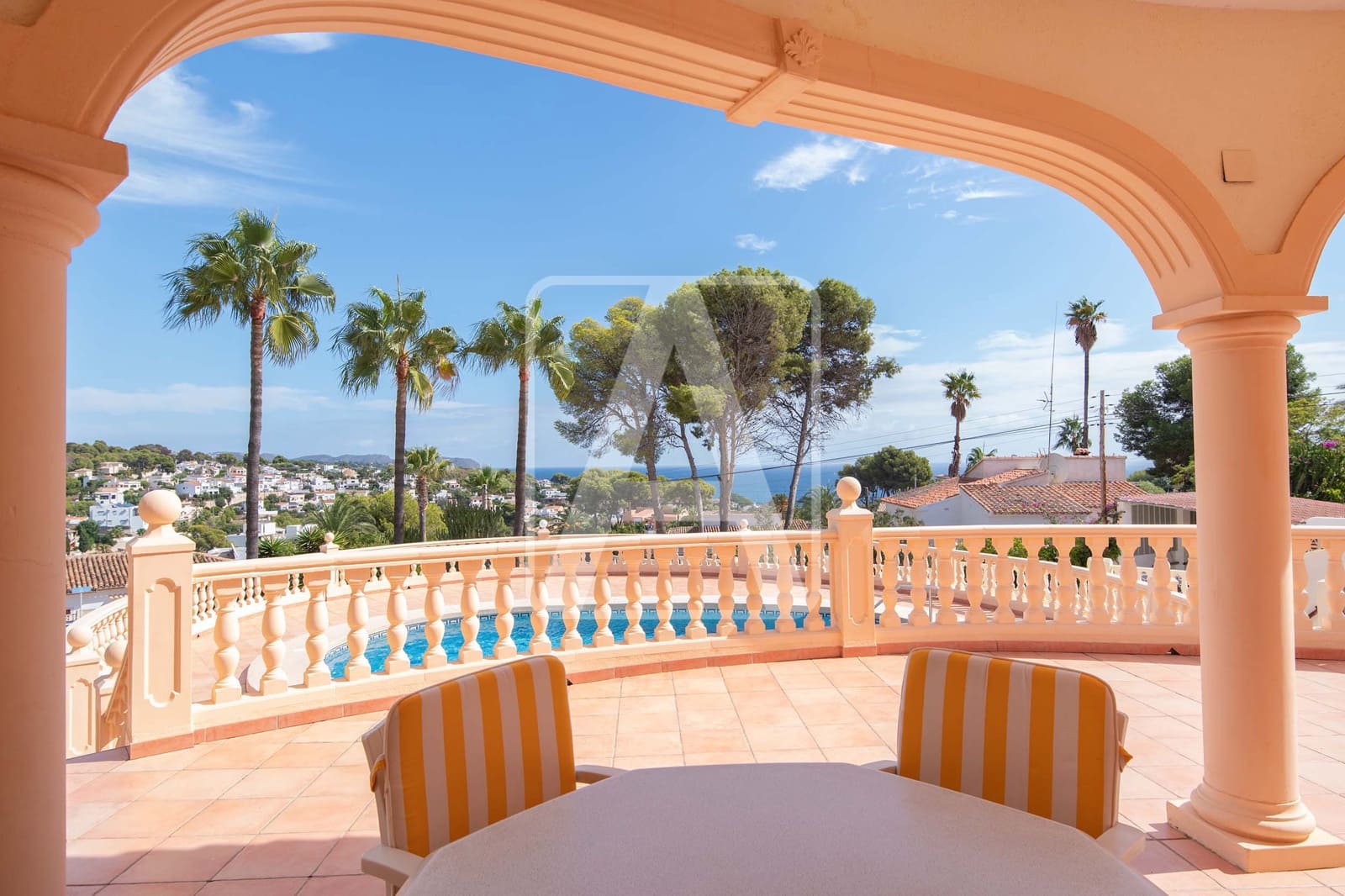 4 soverom Villa til salgs i Benissa med svømmebasseng garasje - € 1 100 000 (Ref: 9329897)