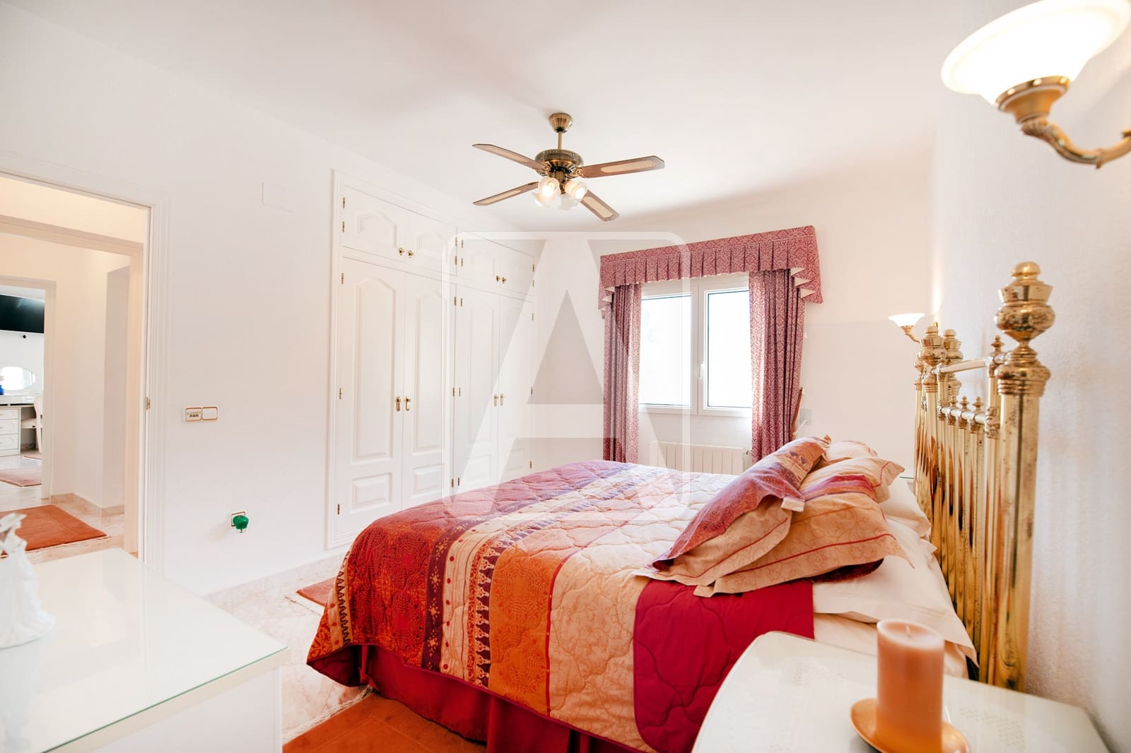 4 soverom Villa til salgs i Benissa med svømmebasseng garasje - € 1 100 000 (Ref: 9329897)