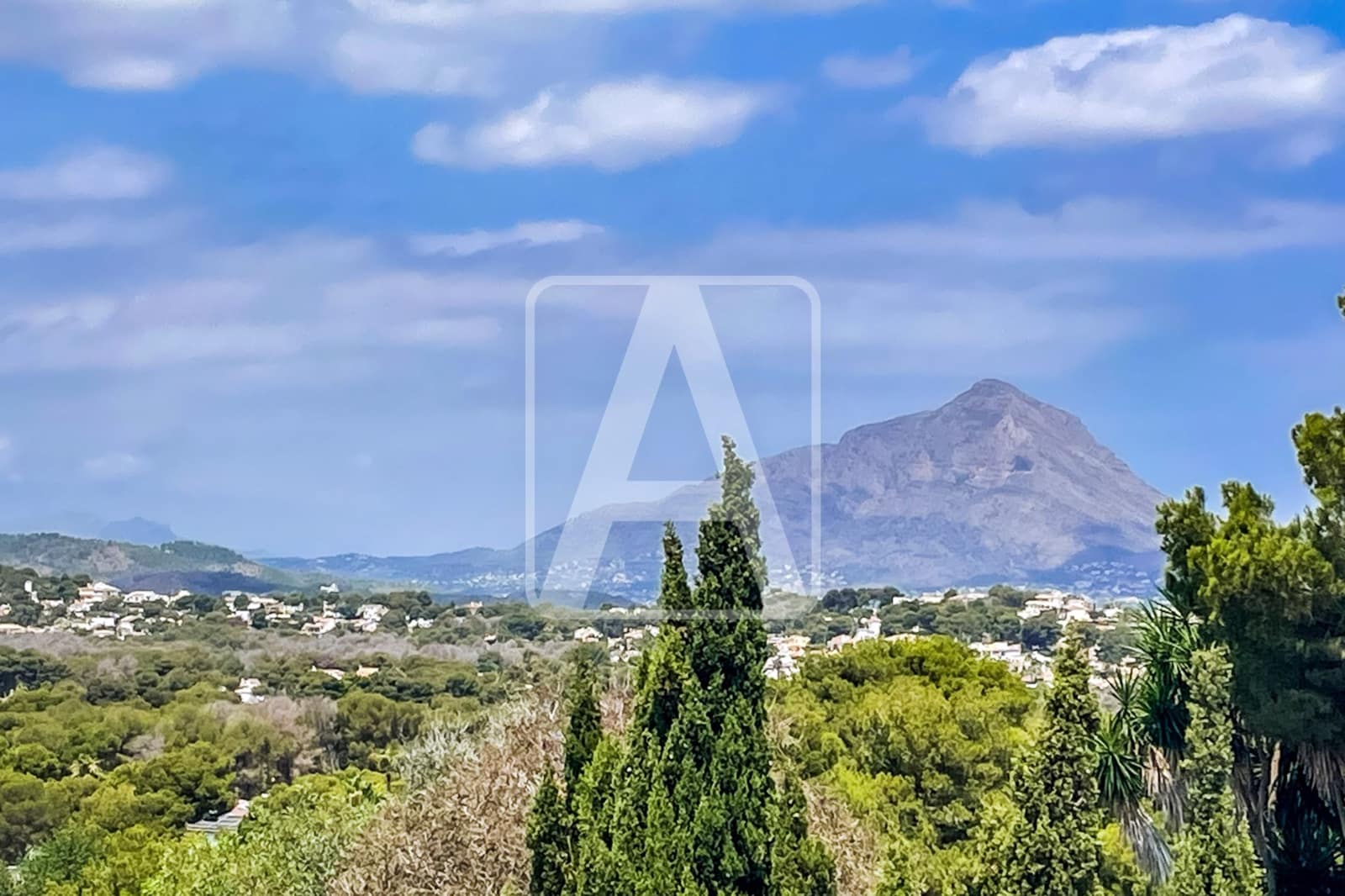 4 Zimmer Villa zu verkaufen in Javea / Xabia mit Pool Garage - 1.985.000 € (Ref: 9335721)