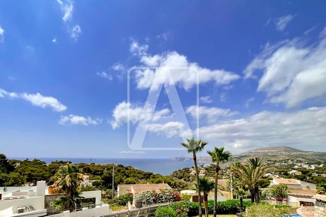 4 Zimmer Villa zu verkaufen in Javea / Xàbia mit Pool Garage - 1.985.000 € (Ref: 9335721)