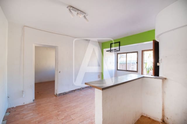 7 Zimmer Villa zu verkaufen in Calpe / Calp mit Pool Garage - 450.000 € (Ref: 9340368)