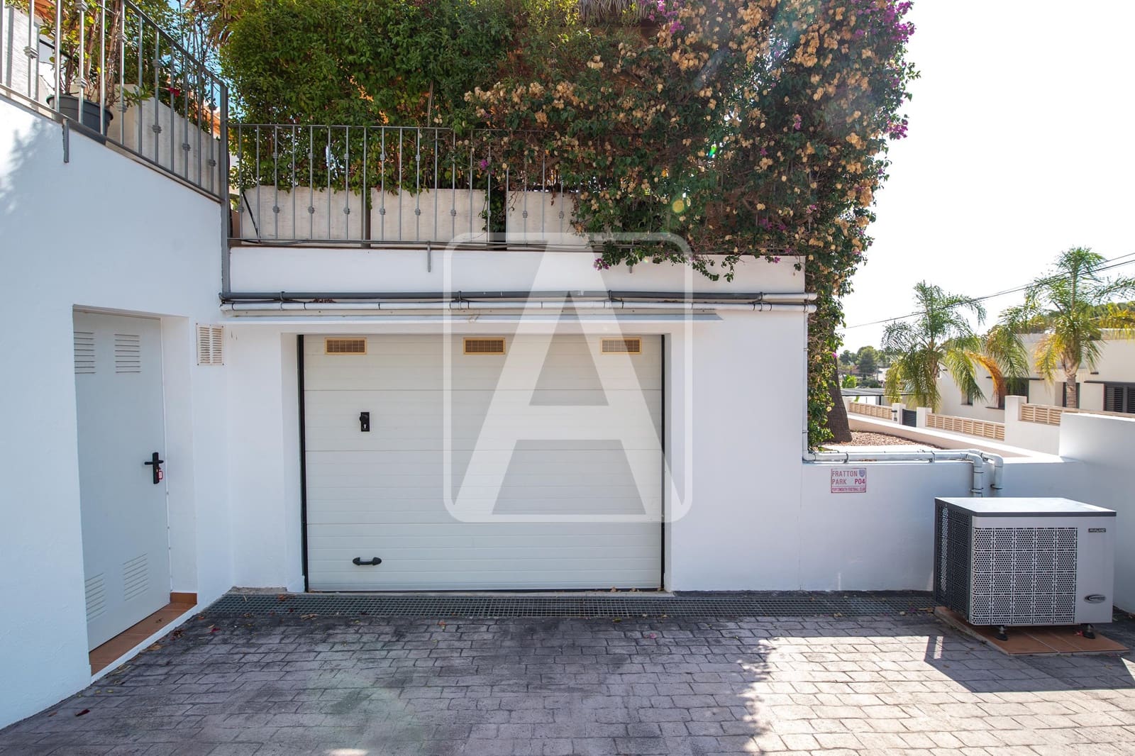 4 soveværelse Villa til salg i Benissa med garage - € 895.000 (Ref: 9348056)