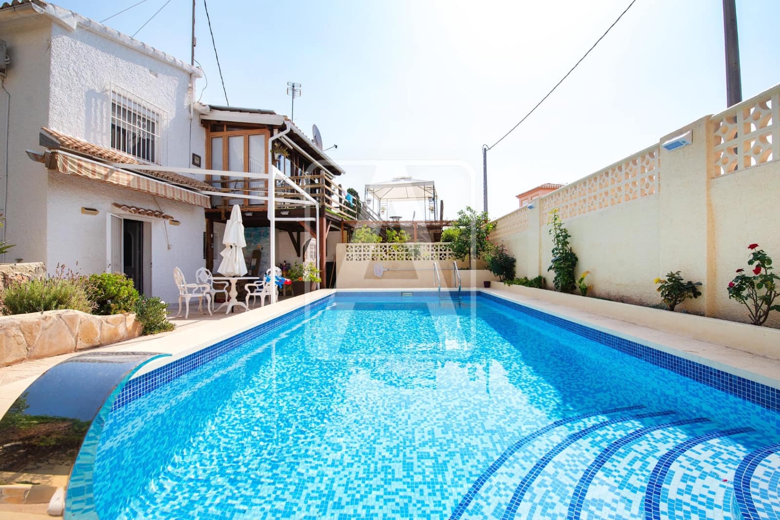 5 soveværelse Villa til salg i Calpe / Calp med swimmingpool garage - € 530.000 (Ref: 9363388)