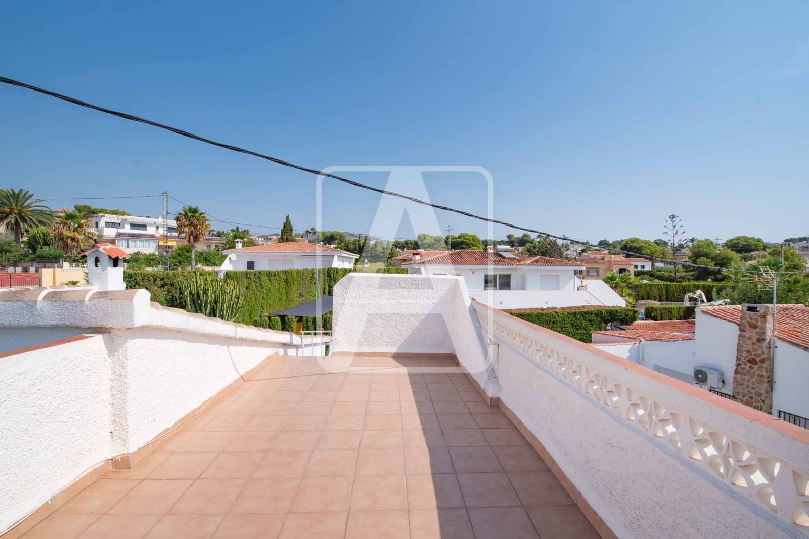 5 bedroom Villa for sale in Calpe / Calp with pool garage - € 480,000 (Ref: 9363388)