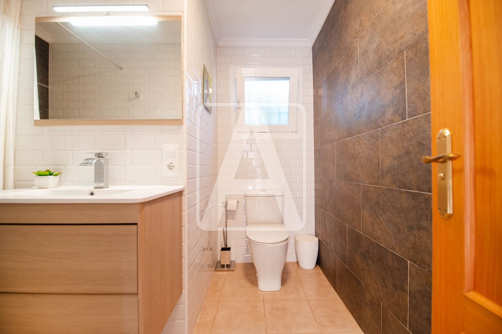 4 sypialnia Willa na sprzedaż w Calpe / Calp z basenem garażem - 575 000 € (Ref: 9374568)