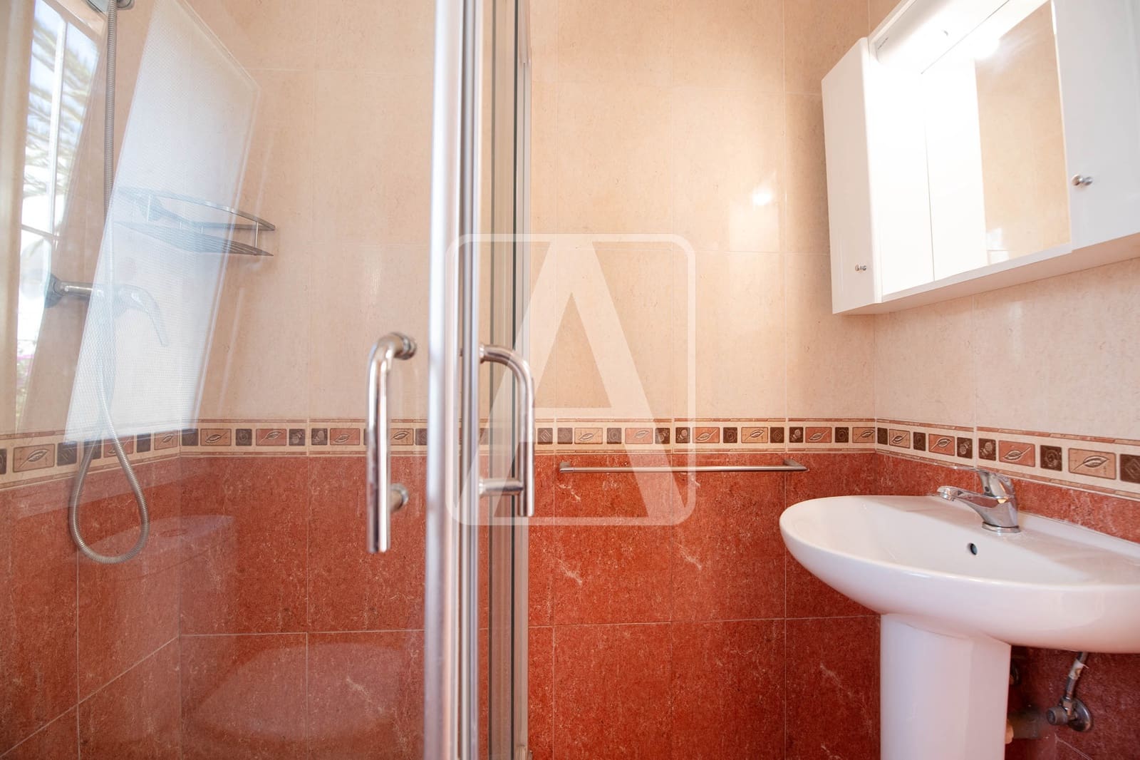 4 sypialnia Willa na sprzedaż w Calpe / Calp z basenem garażem - 575 000 € (Ref: 9374568)