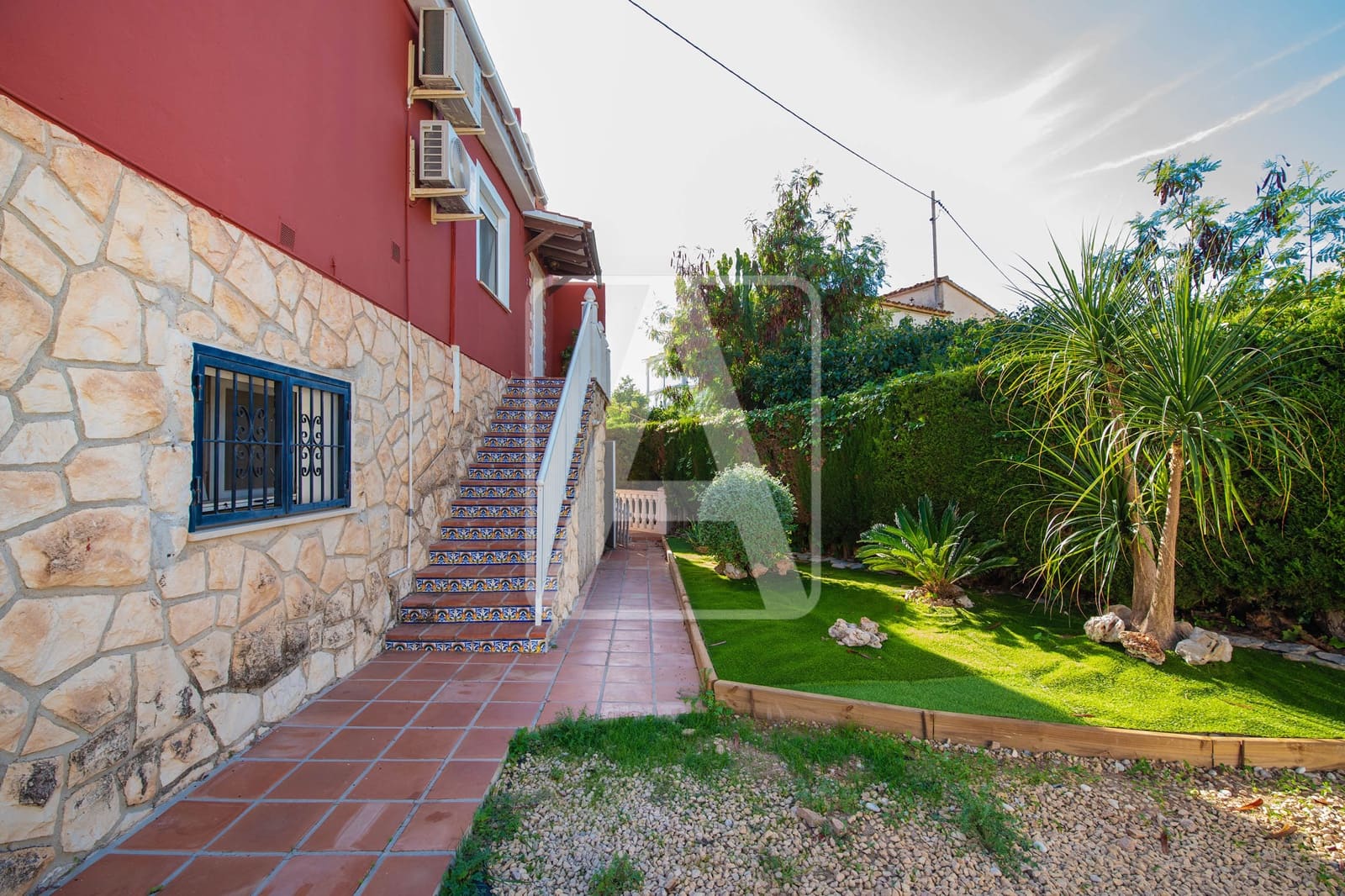 4 sypialnia Willa na sprzedaż w Calpe / Calp z basenem garażem - 575 000 € (Ref: 9374568)