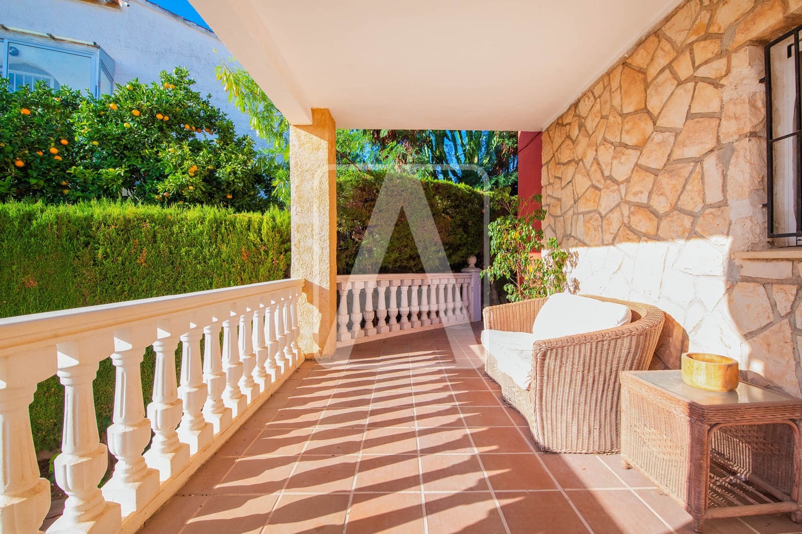 4 sypialnia Willa na sprzedaż w Calpe / Calp z basenem garażem - 575 000 € (Ref: 9374568)