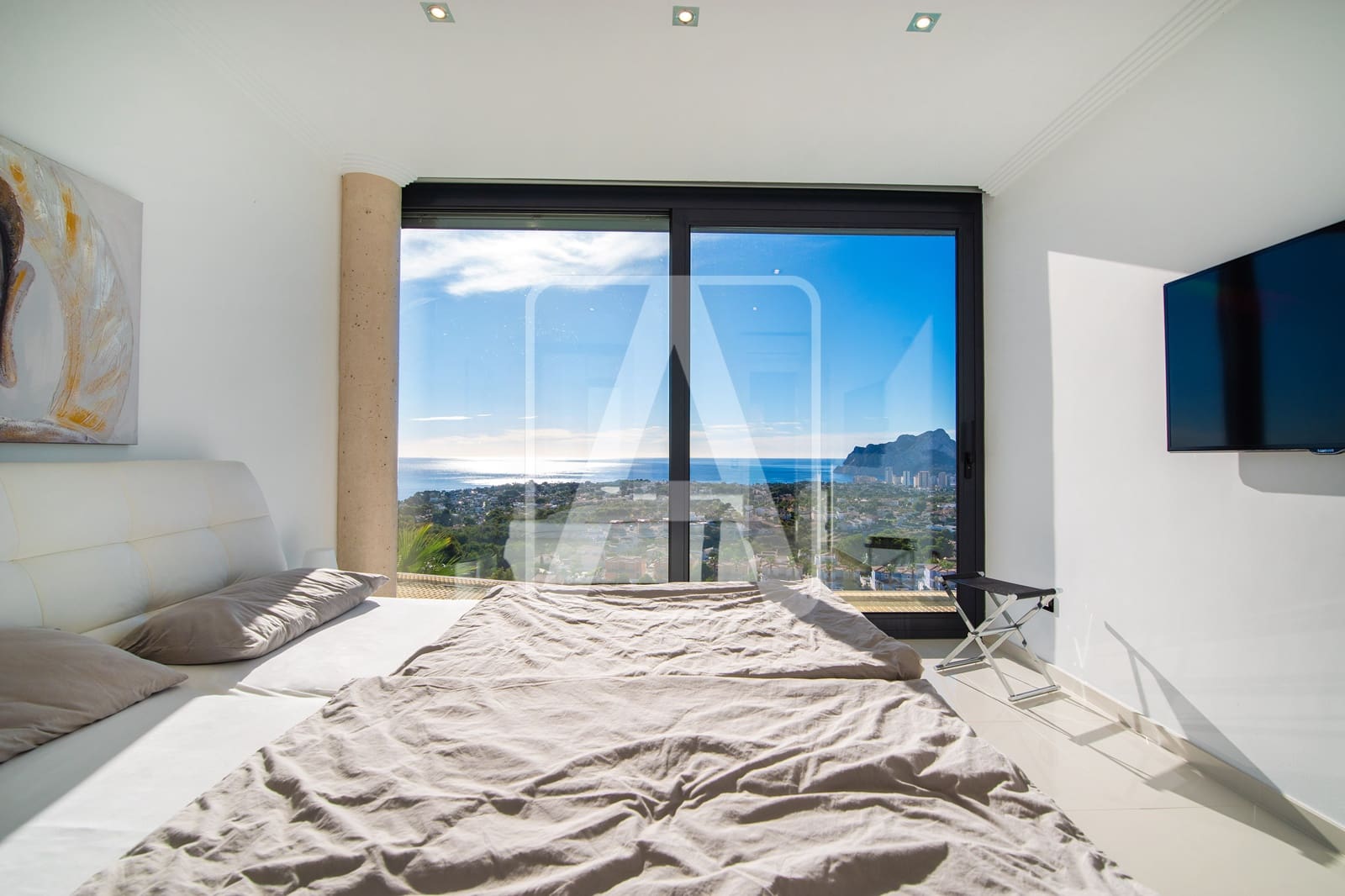 4 bedroom Villa for sale in Calpe / Calp with garage - € 3,995,000 (Ref: 9380758)