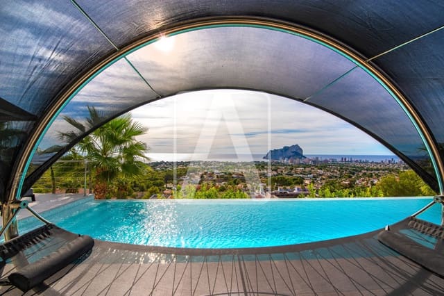 4 slaapkamer Villa te koop in Calpe / Calp met garage - € 3.995.000 (Ref: 9380758)