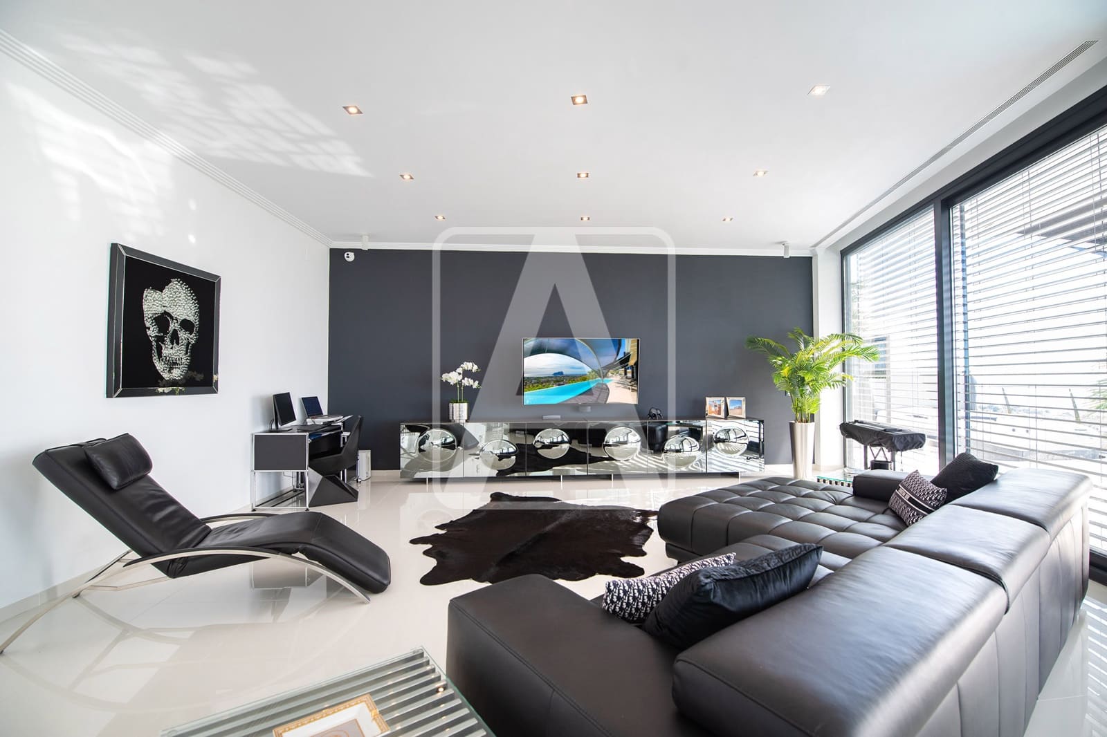 4 soveværelse Villa til salg i Calpe / Calp med garage - € 3.995.000 (Ref: 9380758)