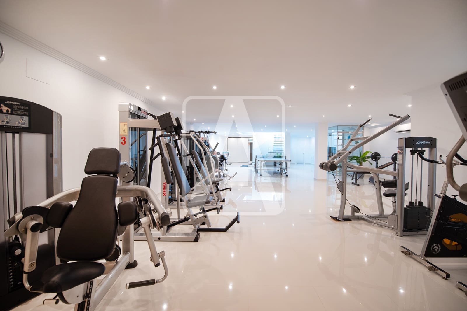 4 soveværelse Villa til salg i Calpe / Calp med garage - € 3.995.000 (Ref: 9380758)