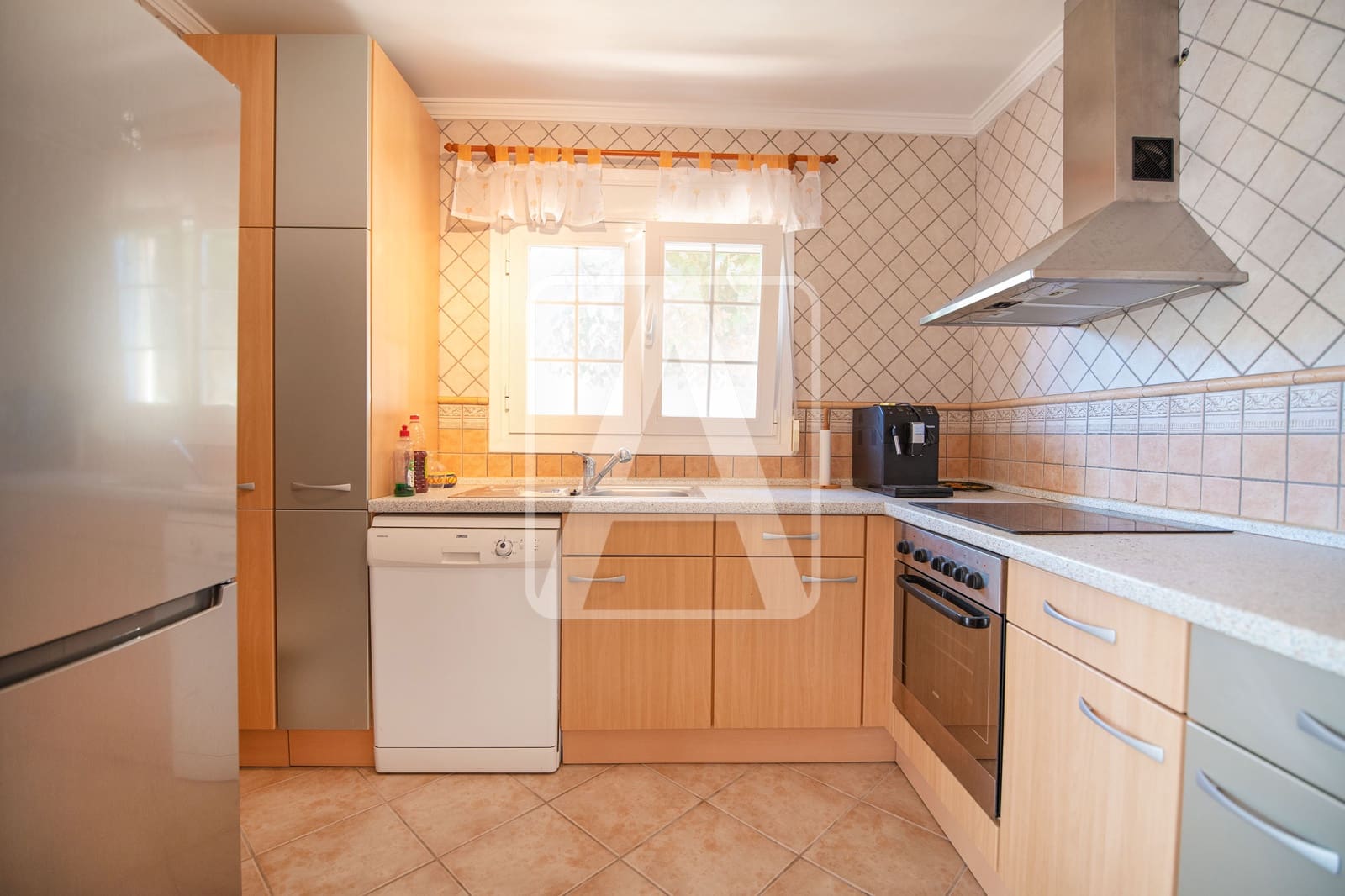 4 Zimmer Villa zu verkaufen in Benissa mit Pool Garage - 850.000 € (Ref: 9380759)