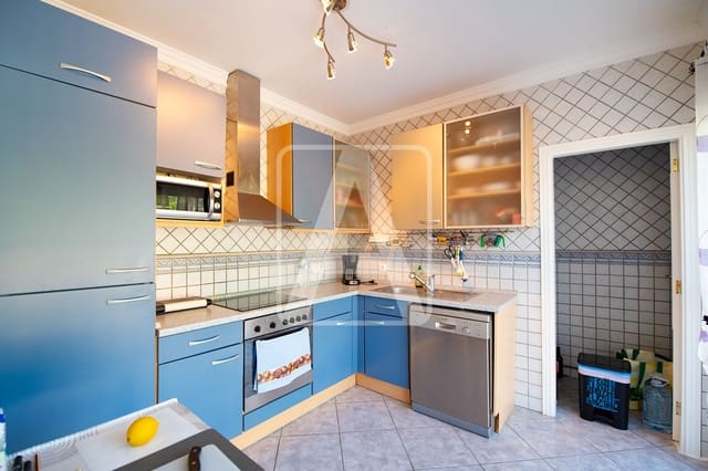 4 Zimmer Villa zu verkaufen in Benissa mit Pool Garage - 850.000 € (Ref: 9380759)