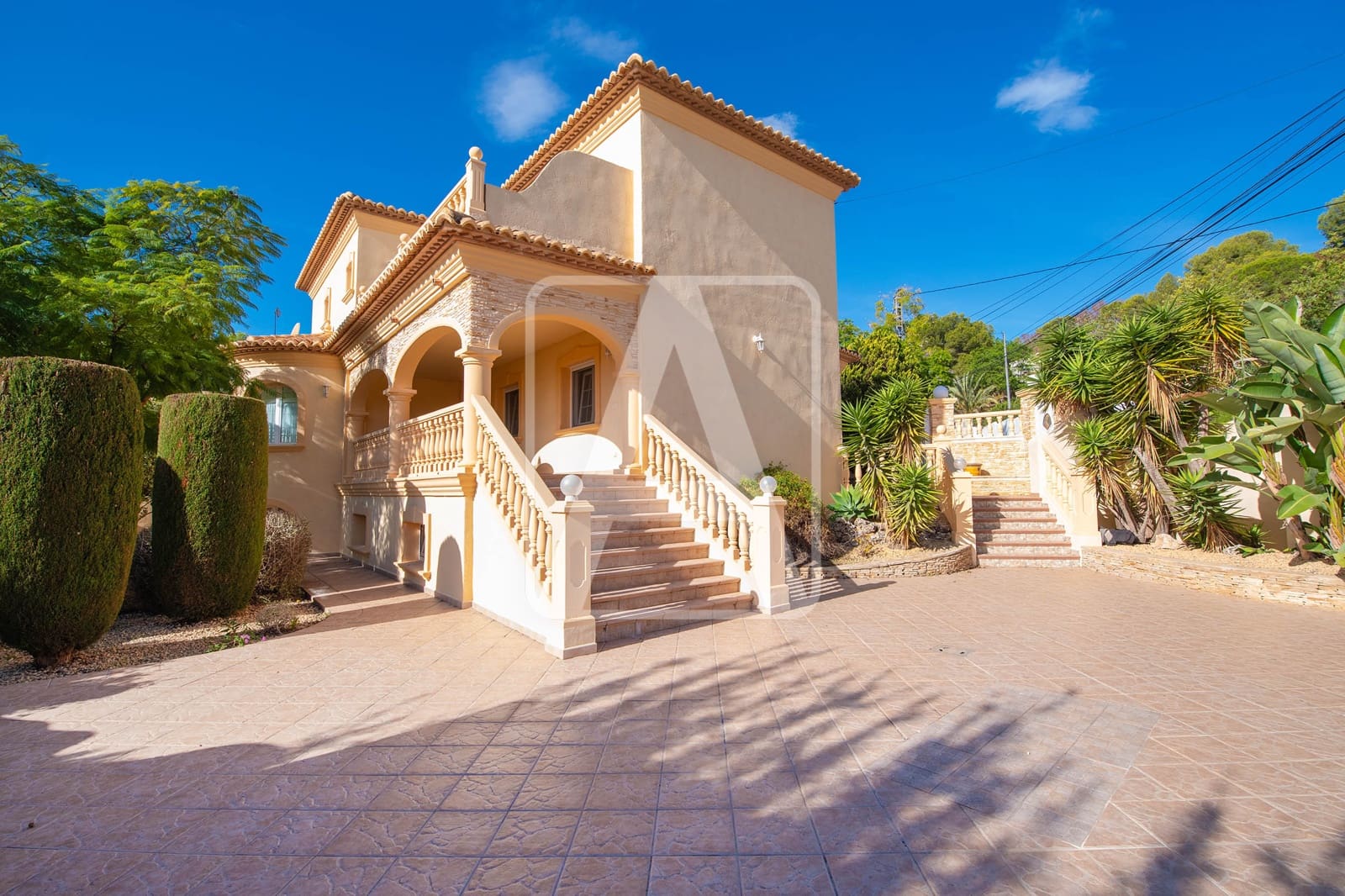 4 Zimmer Villa zu verkaufen in Benissa mit Pool Garage - 850.000 € (Ref: 9380759)