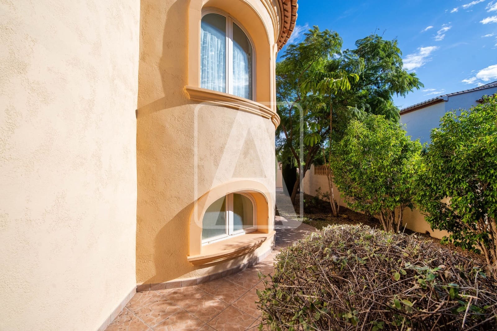 4 Zimmer Villa zu verkaufen in Benissa mit Pool Garage - 850.000 € (Ref: 9380759)