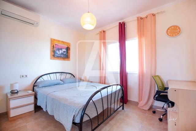 4 bedroom Villa for sale in Moraira, Teulada-Moraira with pool garage - € 825,000 (Ref: 9380761)