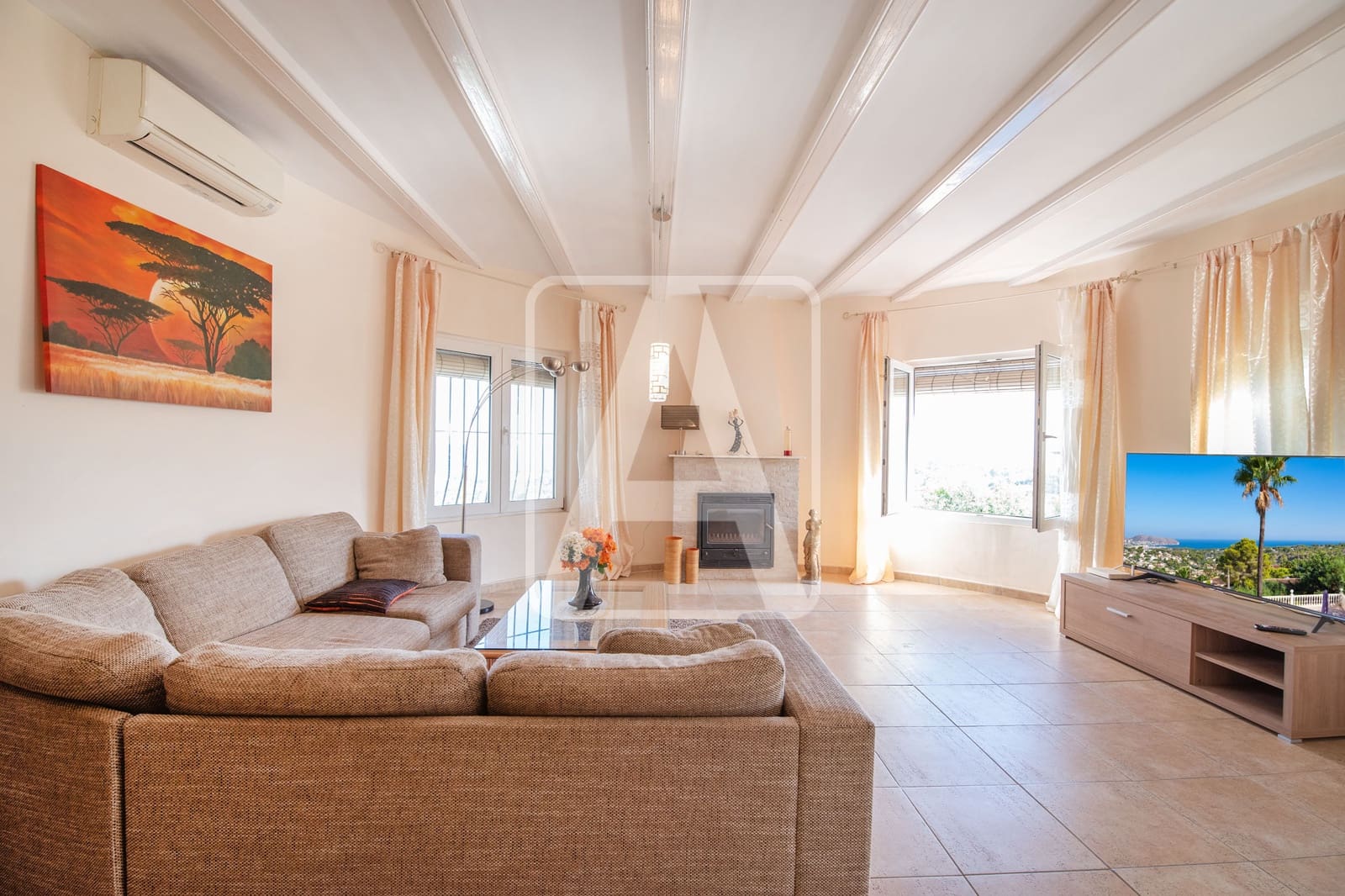 4 bedroom Villa for sale in Moraira with pool garage - € 825,000 (Ref: 9380761)