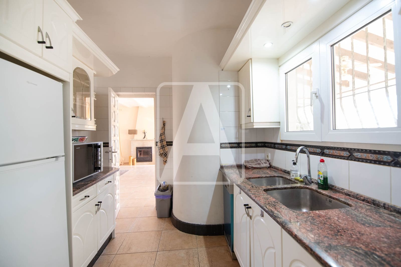 4 bedroom Villa for sale in Moraira with pool garage - € 825,000 (Ref: 9380761)