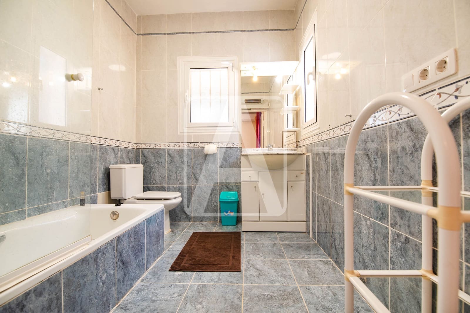 4 bedroom Villa for sale in Moraira with pool garage - € 825,000 (Ref: 9380761)