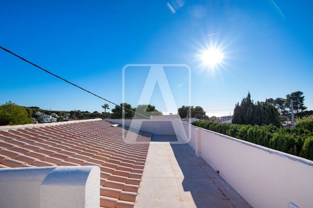 3 Zimmer Villa zu verkaufen in Benissa mit Pool Garage - 495.000 € (Ref: 9389850)