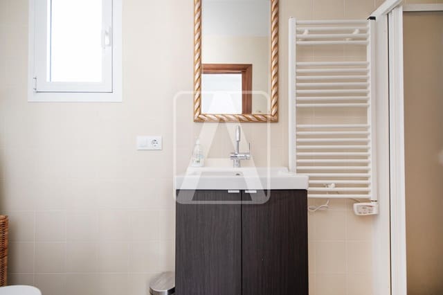 5 quarto Moradia para venda em Benissa com piscina garagem - 650 000 € (Ref: 9389852)