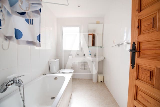 4 quarto Moradia para venda em Benissa com garagem - 650 000 € (Ref: 9412777)