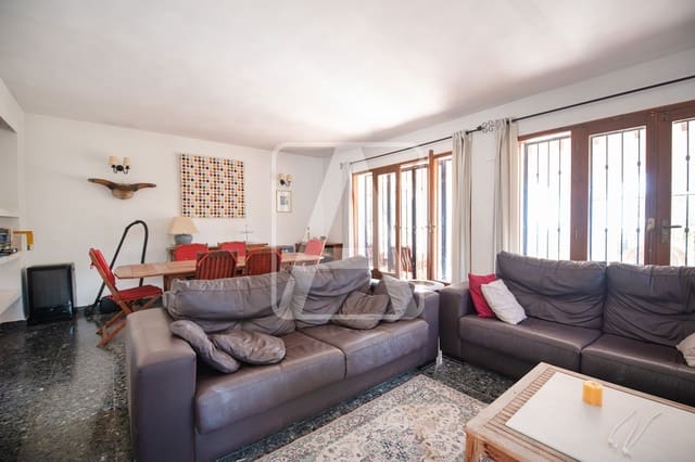 4 quarto Moradia para venda em Benissa com garagem - 650 000 € (Ref: 9412777)