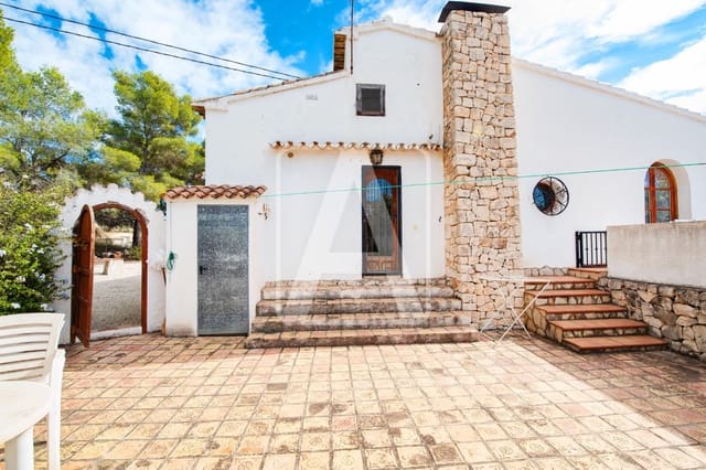 4 quarto Moradia para venda em Benissa com garagem - 650 000 € (Ref: 9412777)