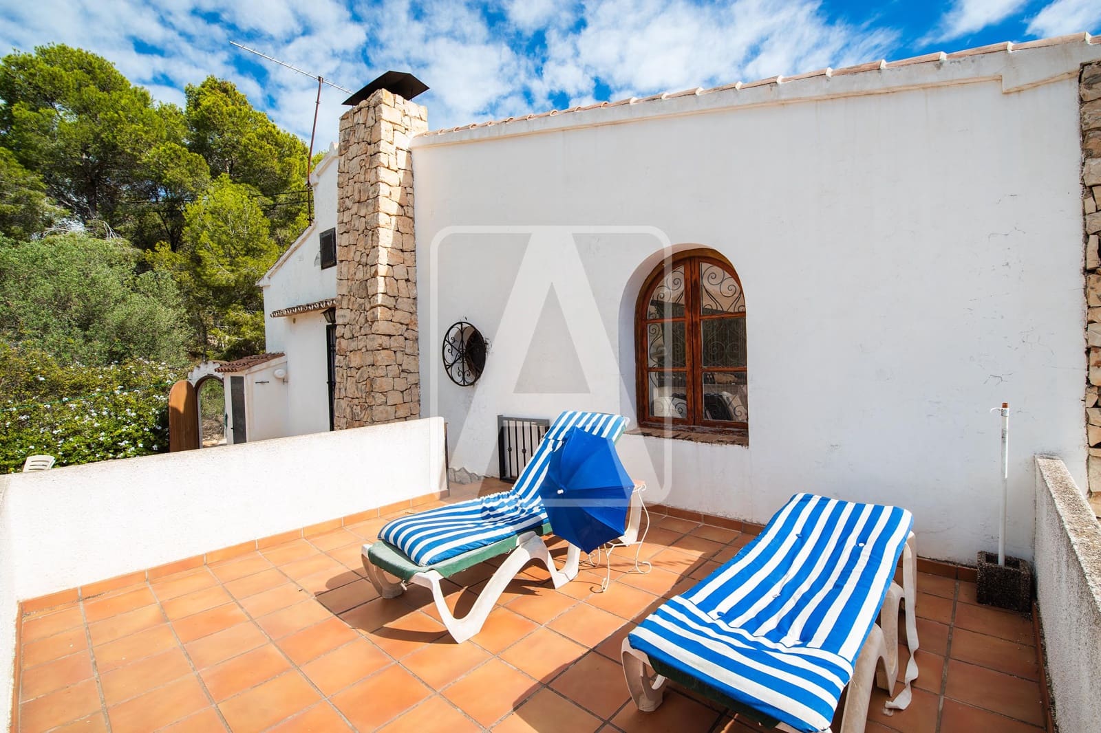 4 quarto Moradia para venda em Benissa com garagem - 650 000 € (Ref: 9412777)