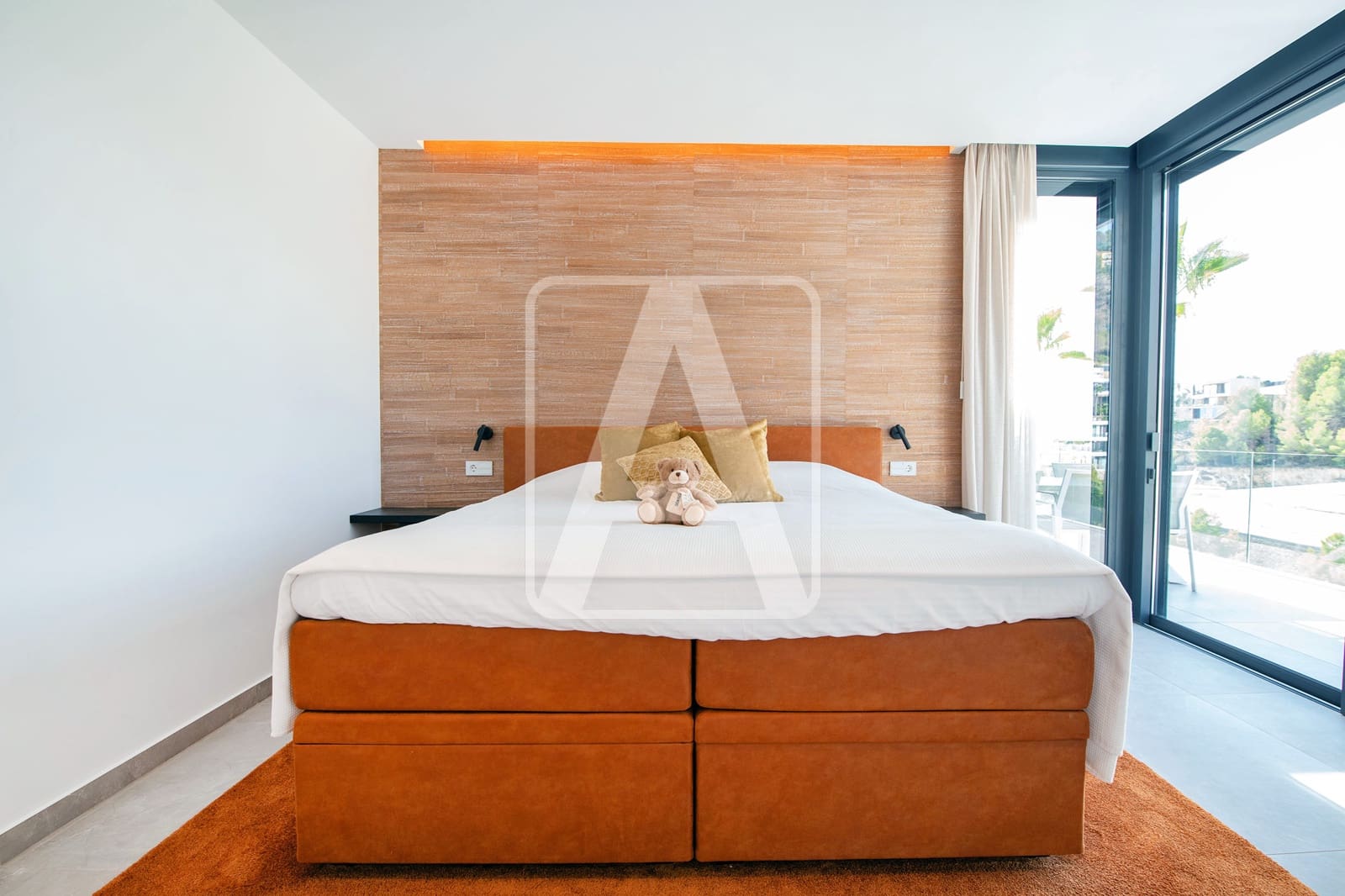 5 makuuhuone Huvila myytävänä paikassa Benissa mukana 
autotalli - 5 000 000 € (Ref: 9412789)