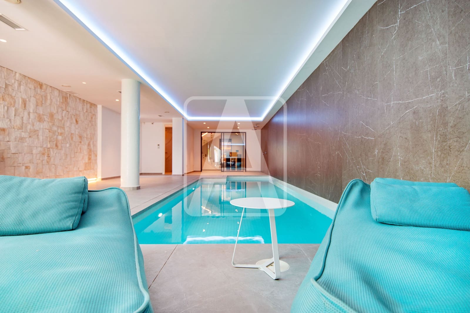 5 makuuhuone Huvila myytävänä paikassa Benissa mukana 
autotalli - 5 000 000 € (Ref: 9412789)