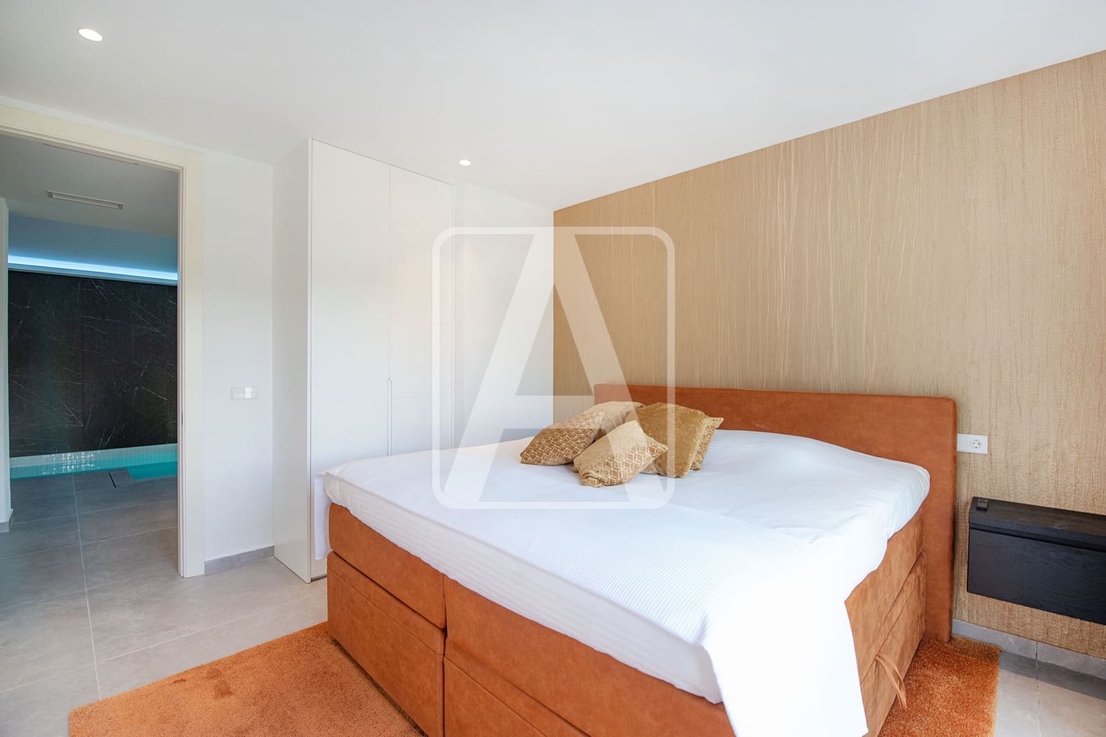 5 makuuhuone Huvila myytävänä paikassa Benissa mukana 
autotalli - 5 000 000 € (Ref: 9412789)