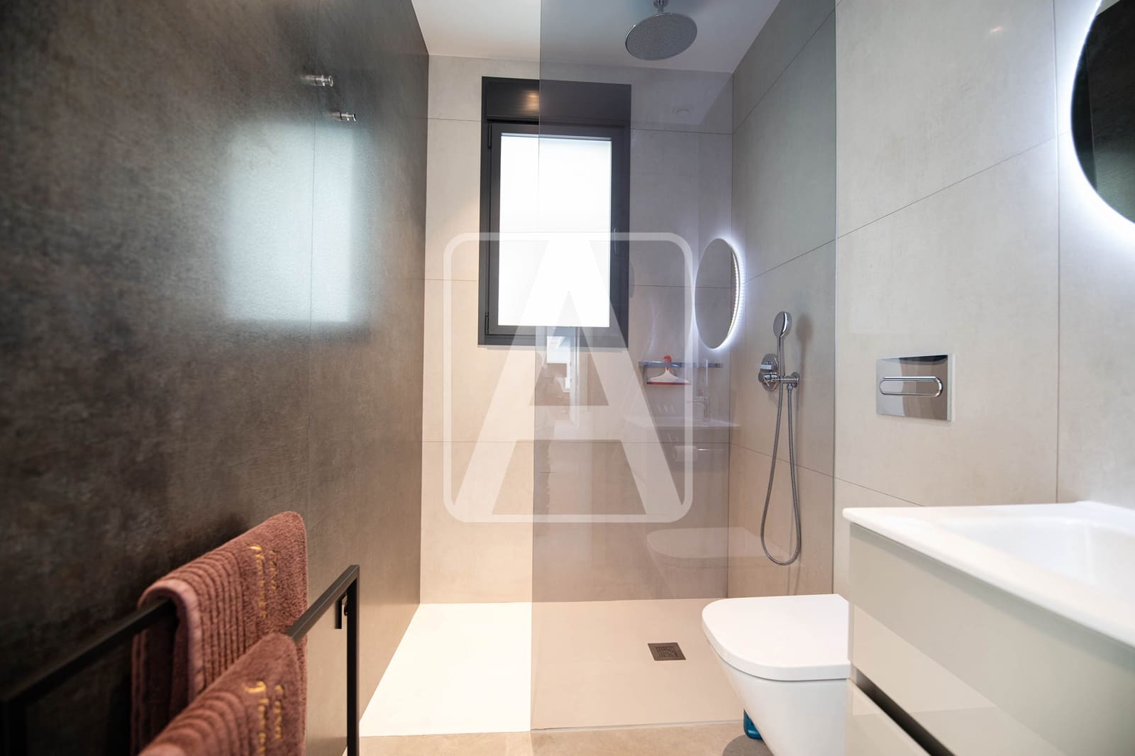 5 makuuhuone Huvila myytävänä paikassa Benissa mukana 
autotalli - 5 000 000 € (Ref: 9412789)