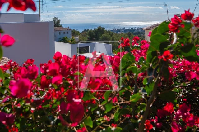 4 soverom Villa til salgs i Benissa med svømmebasseng - € 595 000 (Ref: 9414851)