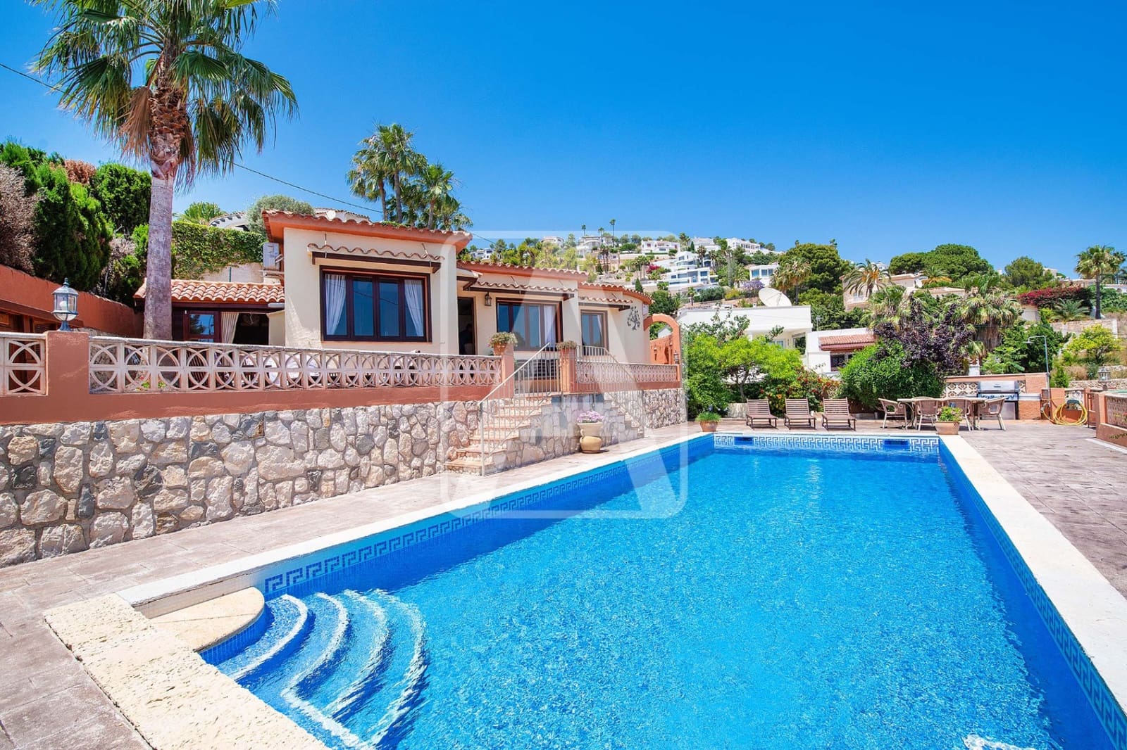 3 bedroom Villa for sale in Benissa with pool - € 565,000 (Ref: 9414851)