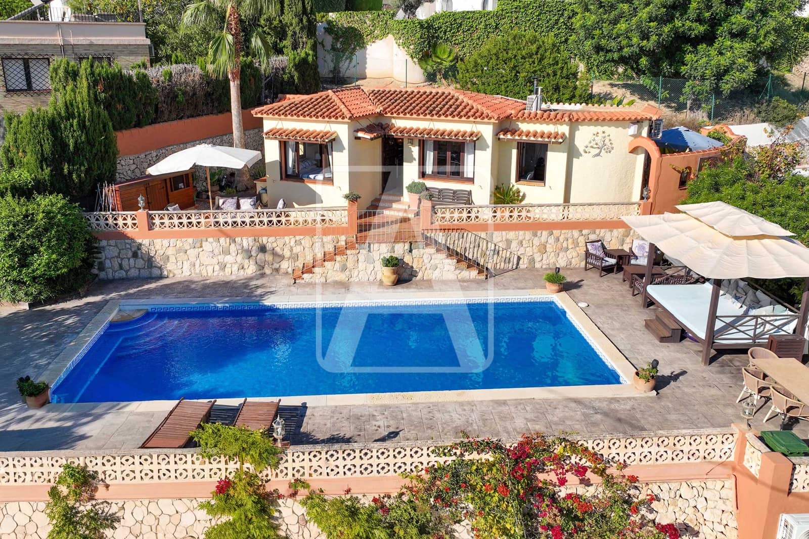 3 bedroom Villa for sale in Benissa with pool - € 565,000 (Ref: 9414851)