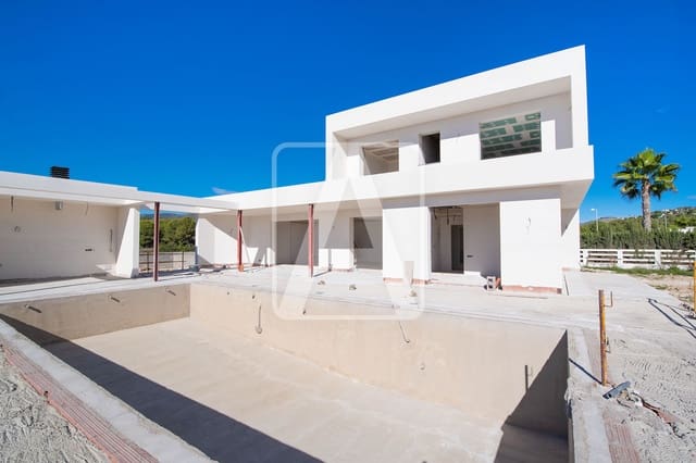 3 chambre Villa/Maison à vendre à Calpe / Calp avec piscine garage - 1 200 000 € (Ref: 9415075)
