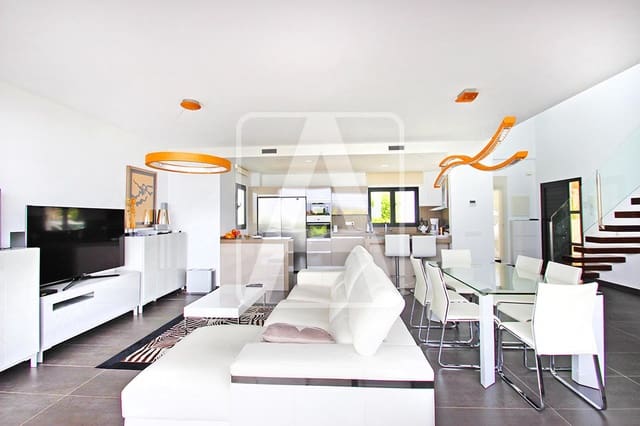 Chalet de 5 habitaciones en Calpe / Calp en venta con piscina garaje - 1.800.000 € (Ref: 9415311)