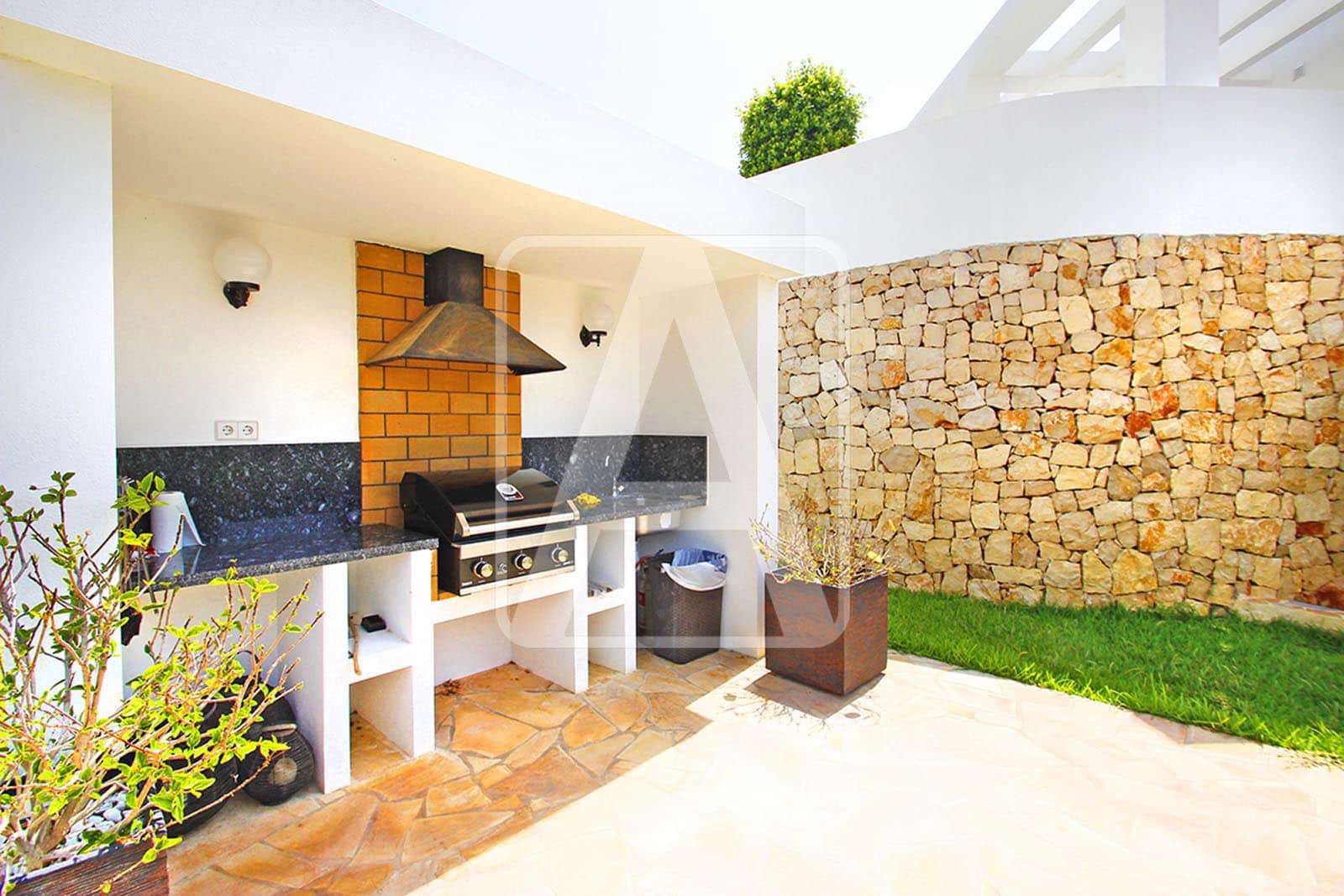 Chalet de 5 habitaciones en Calpe / Calp en venta con piscina garaje - 1.800.000 € (Ref: 9415311)