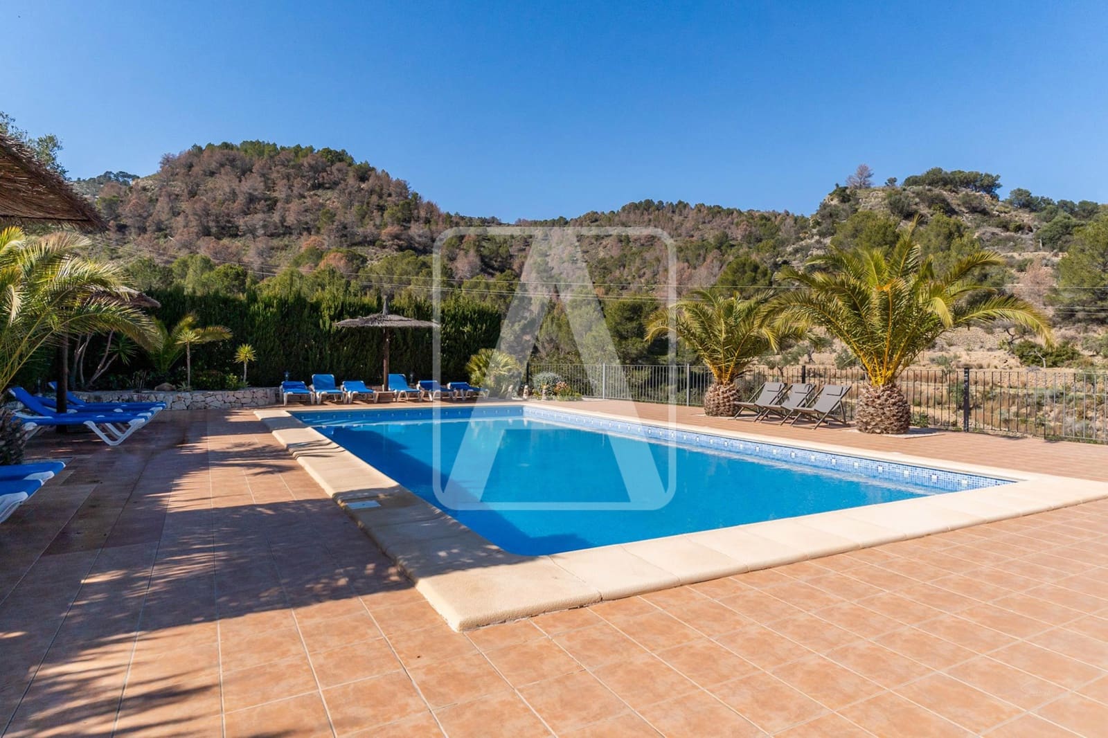 10 bedroom Finca/Country House for sale in Benissa with pool garage - € 895,000 (Ref: 9427899)