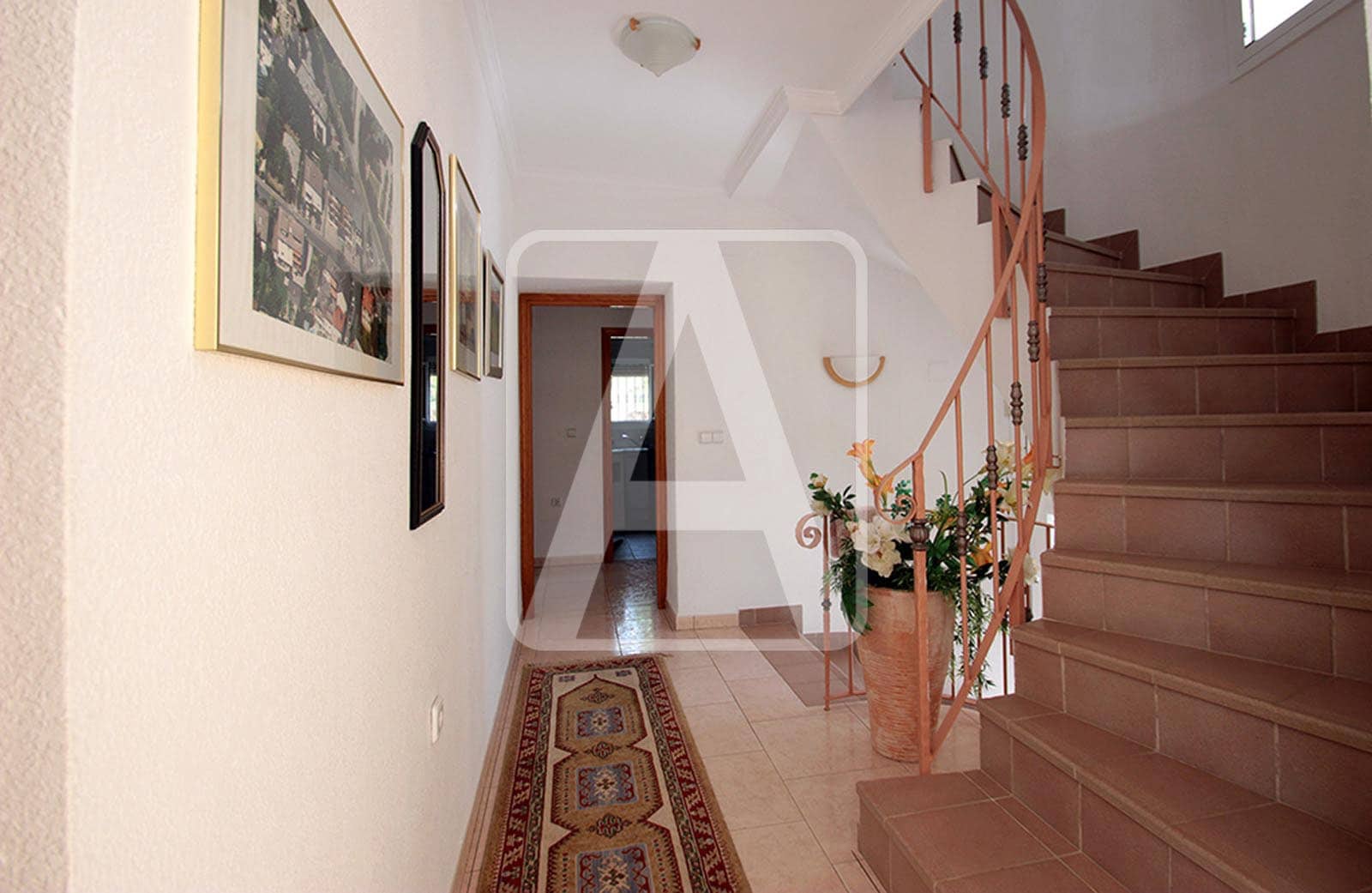 5 Zimmer Villa zu verkaufen in Calpe / Calp mit Pool Garage - 749.000 € (Ref: 9427901)